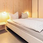 4 Star In Ottendorf