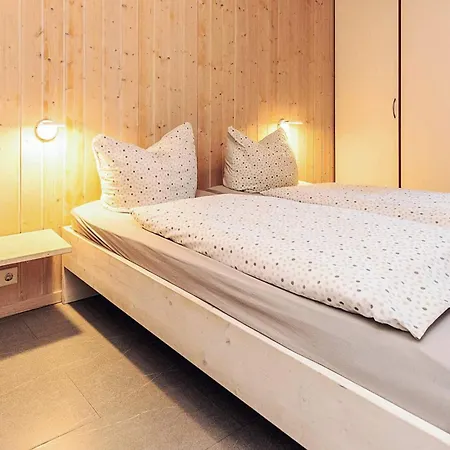 4 Star In Ottendorf