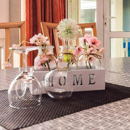 Holiday home 4 Star In Ottendorf